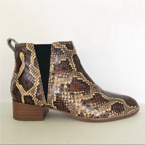 Madewell Carina Snake Embossed Ankle Boot EUC - Picture 6 of 13